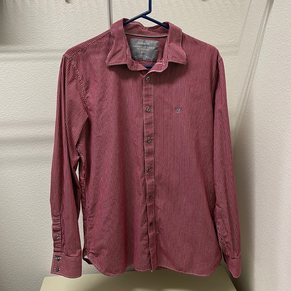 American Eagle button down